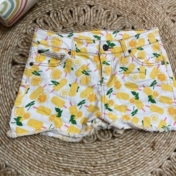 Matilda Jane Other - Matilda Jane lemon shorts sz 14